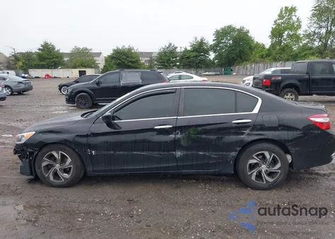 2016 Honda Accord Lx z USA, uszkodzony, nr VIN 1HGCR2F33GA217015